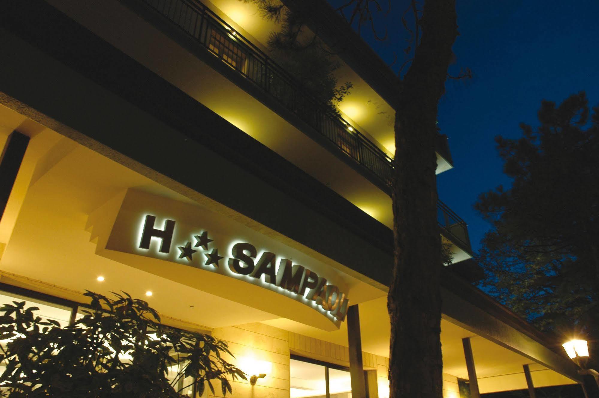 Hotel Sampaoli Белларія-Іджеа-Марина Екстер'єр фото